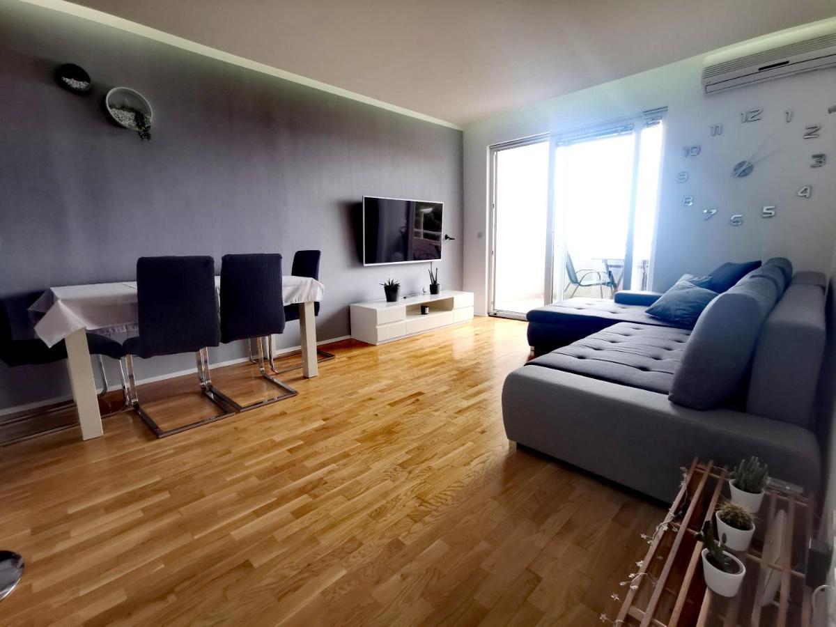 Seayou Apartment Baška Voda Extérieur photo